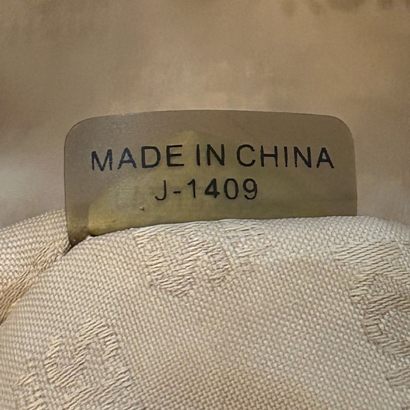 Michael Kors Jet Set Grab Tan and Brown Logo Hobo Tote - Picture 11 of 16